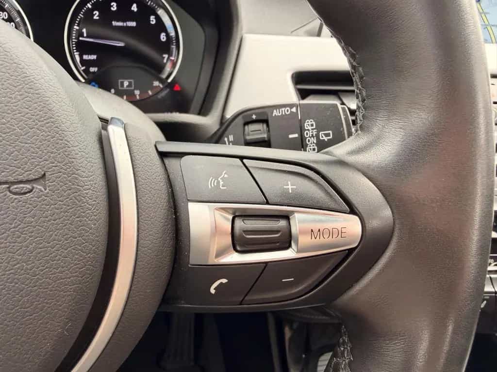BMW X1 sDrive 20i xLine*PANO*NAVI*AUTOM.*LED*S-Heft* 06/2019-photo-22