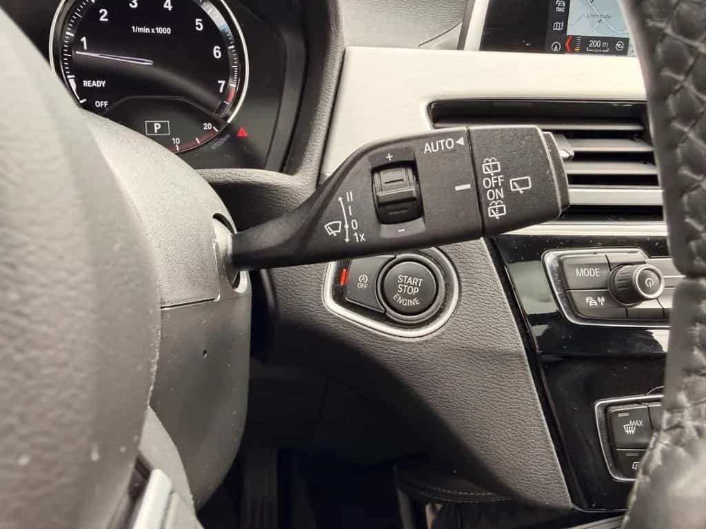 BMW X1 sDrive 20i xLine*PANO*NAVI*AUTOM.*LED*S-Heft* 06/2019-photo-24