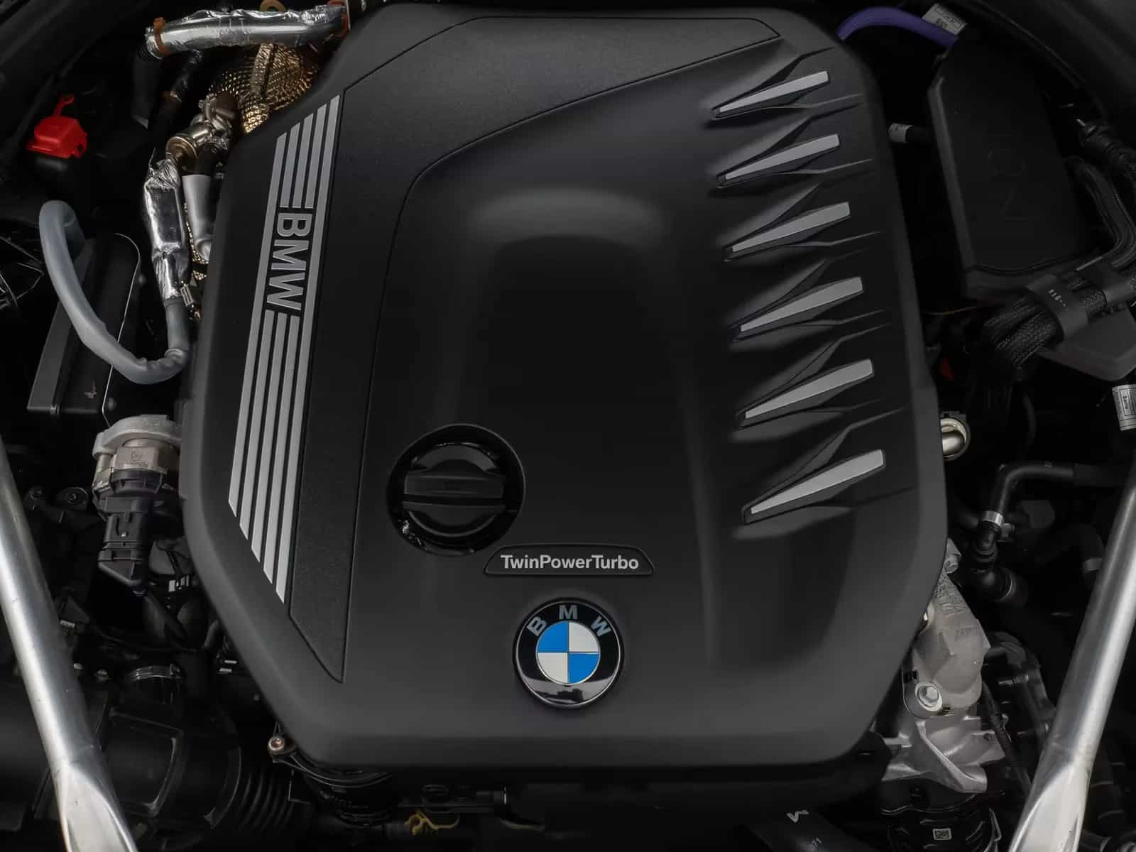 BMW 5 Series 06/2022-photo-17
