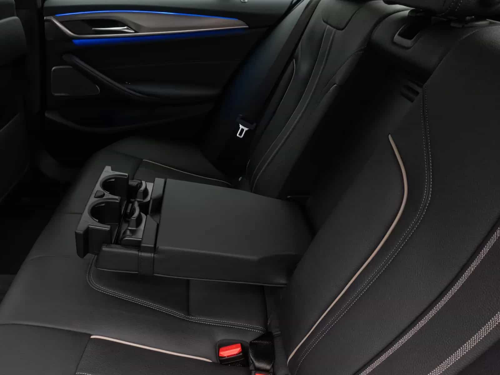 BMW 5 Series 06/2022-photo-26