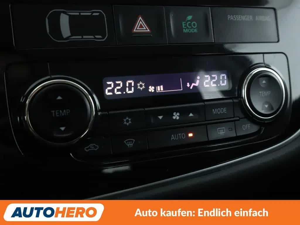 Mitsubishi Outlander 2.0 MIVEC Klassik Kollektion 2WD *TEMP*CAM*AHK* 08/2015-photo-22