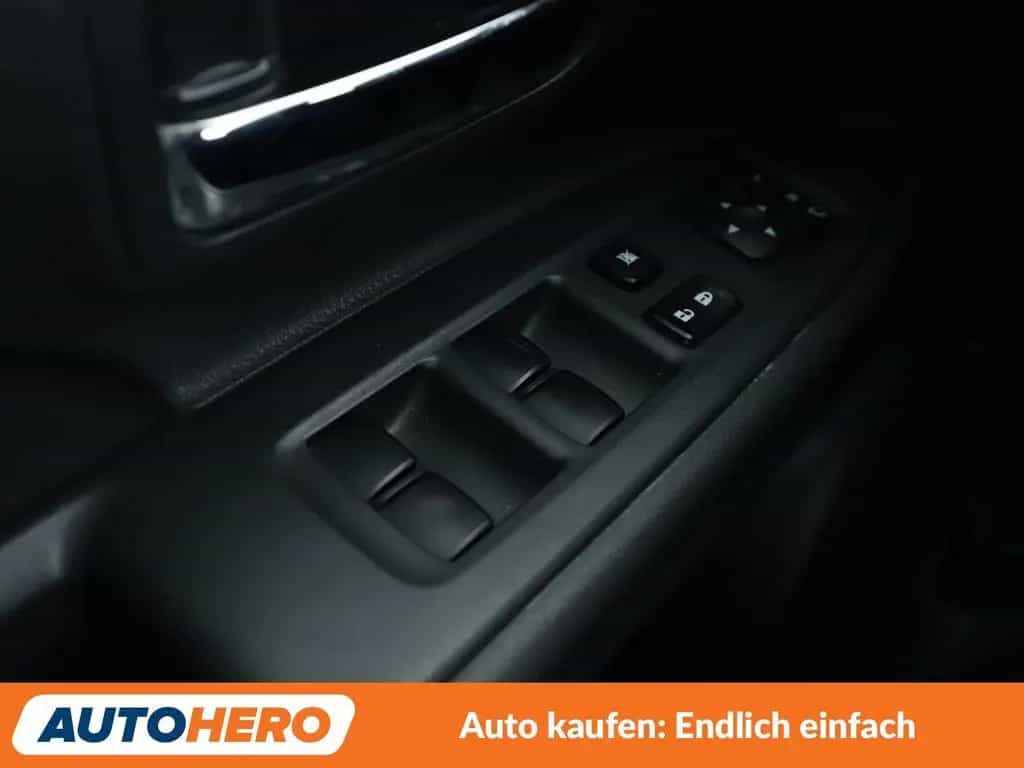 Mitsubishi Outlander 2.0 MIVEC Klassik Kollektion 2WD *TEMP*CAM*AHK* 08/2015-photo-24