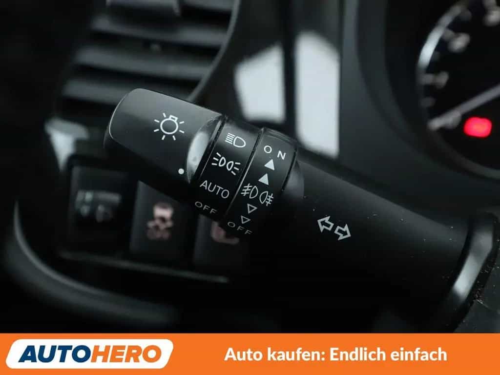 Mitsubishi Outlander 2.0 MIVEC Klassik Kollektion 2WD *TEMP*CAM*AHK* 08/2015-photo-25