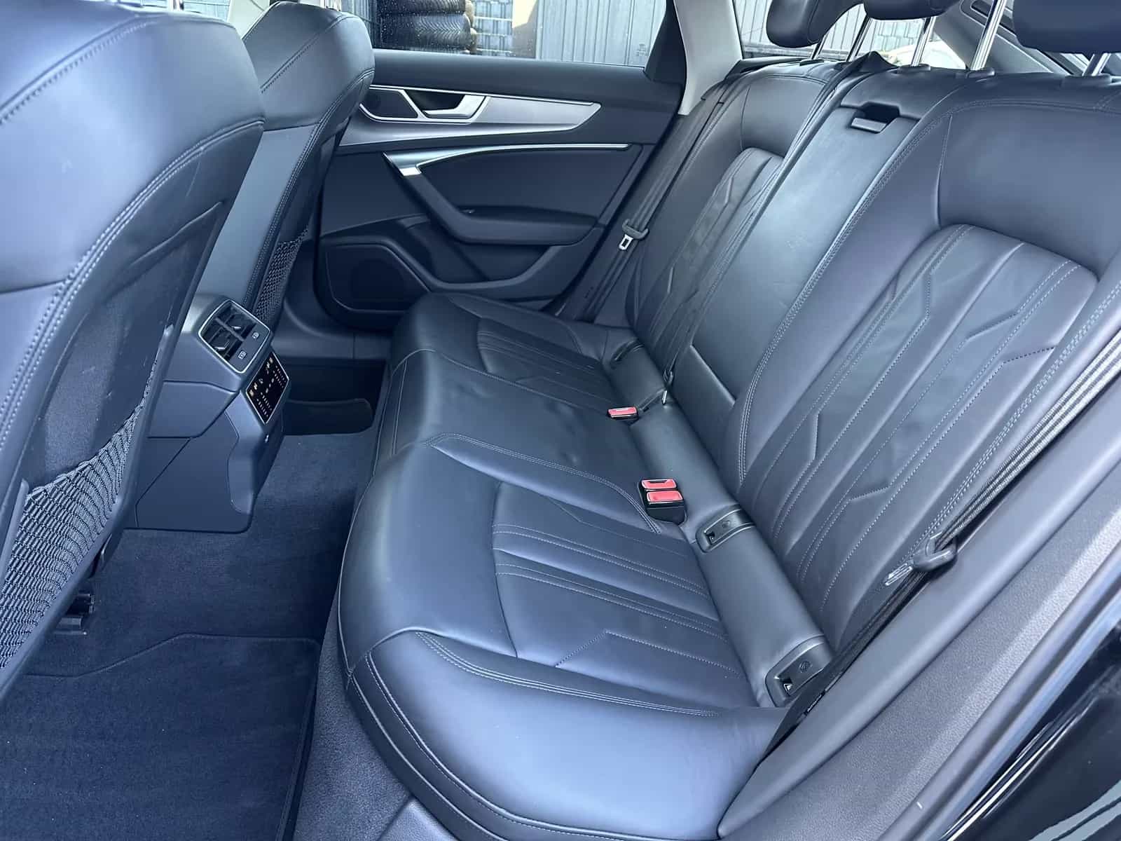 Audi A6 03/2023-photo-11