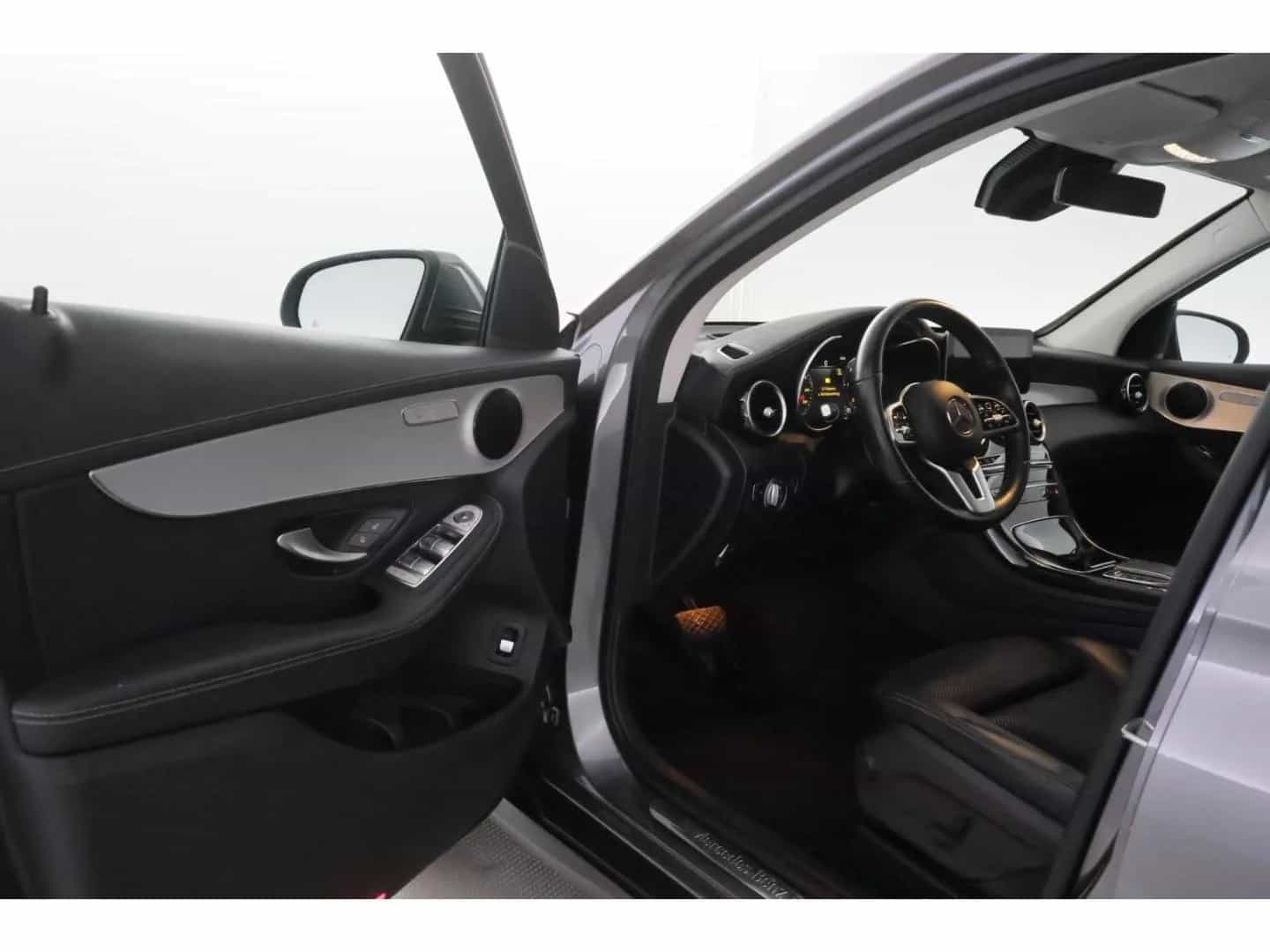 Mercedes-Benz GLC-Class 200 12/2021-photo-15