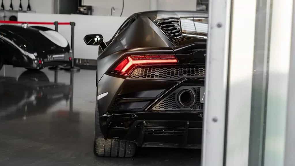 Lamborghini Huracan EVO *FORGED*KAM*LIFT*SENSONUM*SERVICE NE 01/2020-photo-11