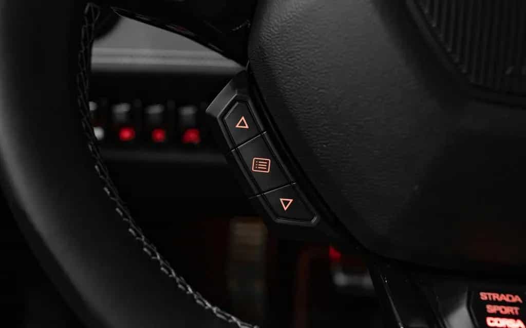 Lamborghini Huracan EVO *FORGED*KAM*LIFT*SENSONUM*SERVICE NE 01/2020-photo-46