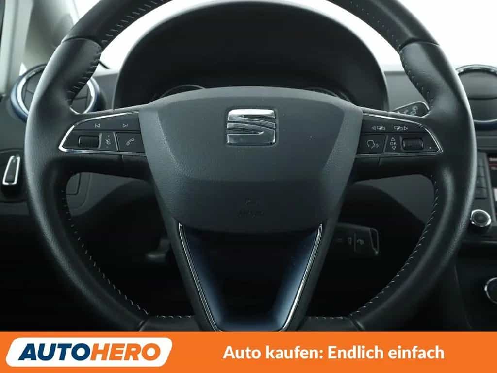 Seat Ibiza 1.0 TSI Connect*XENON*NAVI*TEMPO*PDC*SHZ* 08/2016-photo-18