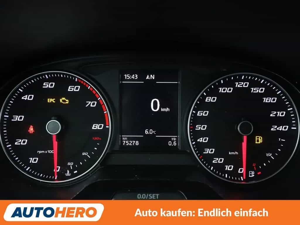 Seat Ibiza 1.0 TSI Connect*XENON*NAVI*TEMPO*PDC*SHZ* 08/2016-photo-19