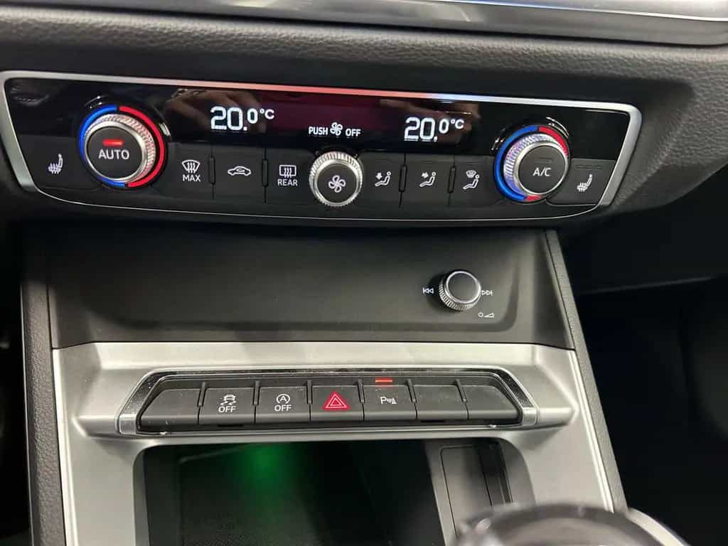Audi Q3 40 TFSI advanced quattro S-TRONIC+LED+PANO 08/2019-photo-15