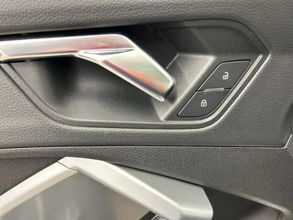 Audi Q3 40 TFSI advanced quattro S-TRONIC+LED+PANO 08/2019-photo-22