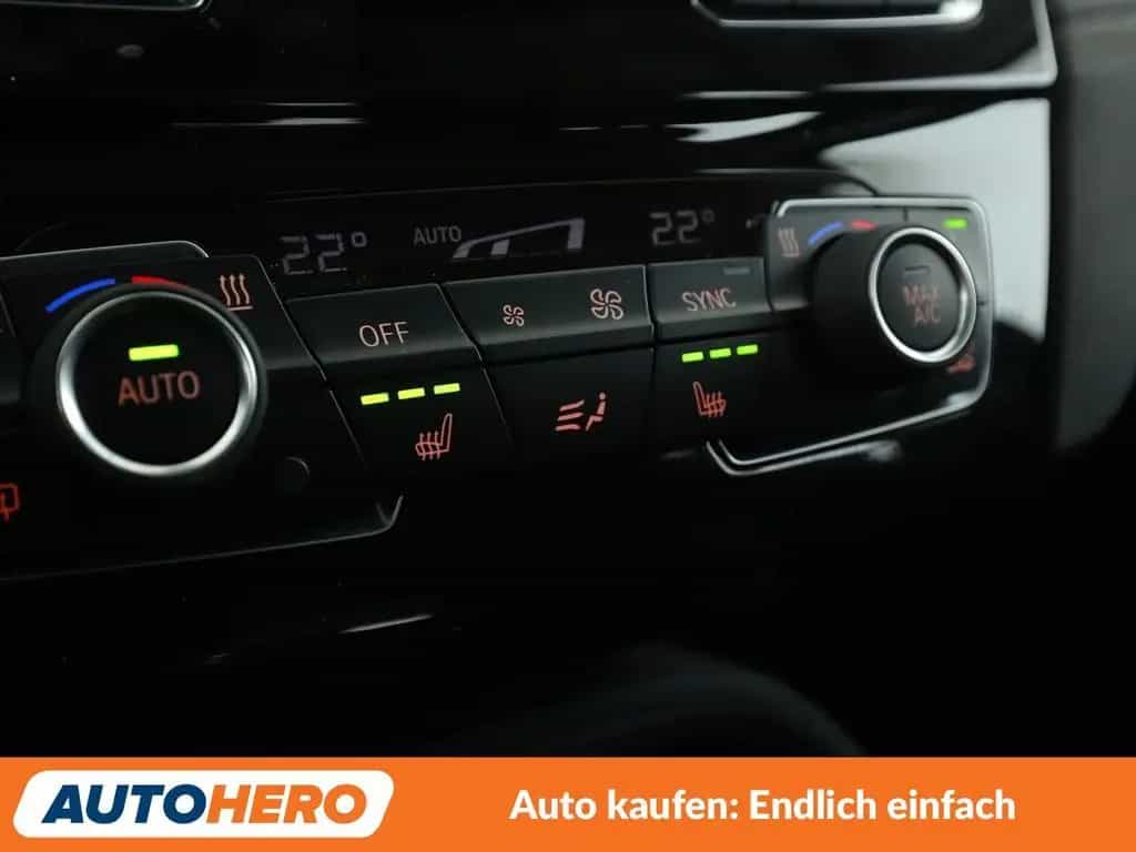 BMW sDrive 18i Advantage Aut.*NAV*LED*TEMP*CAM*PDC* 02/2019-photo-23