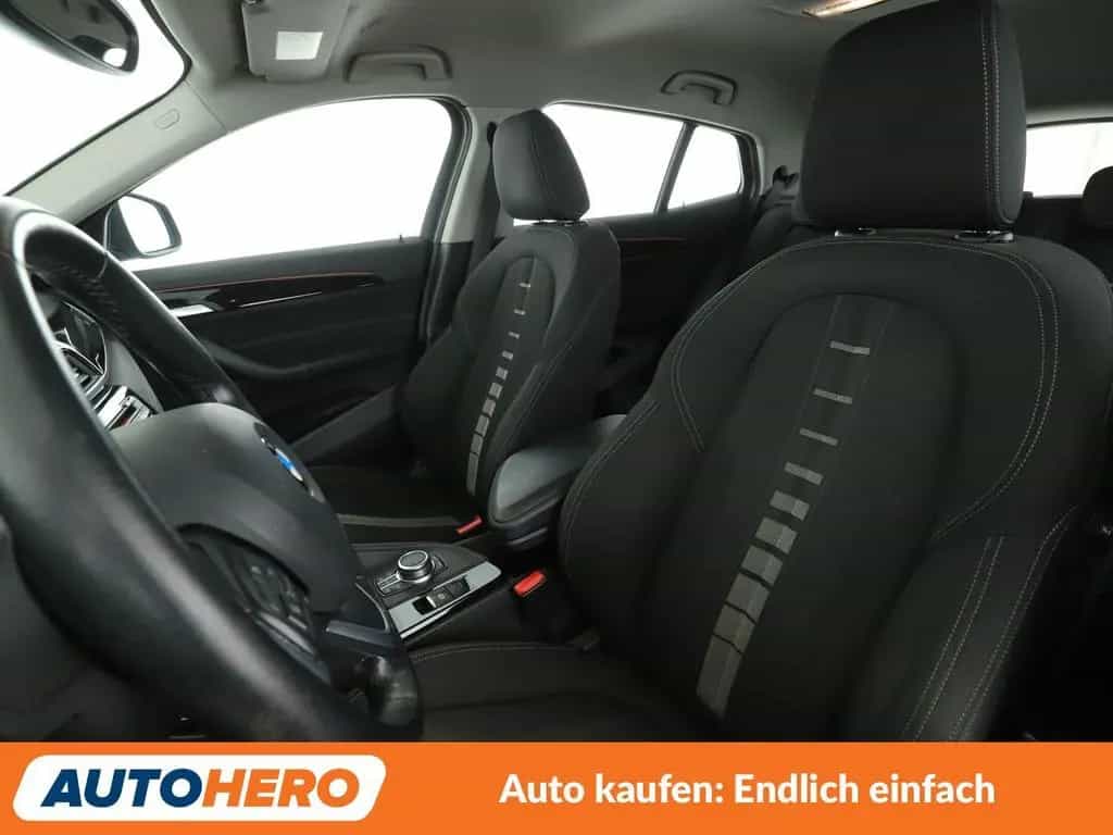 BMW sDrive 18i Advantage Aut.*NAV*LED*TEMP*CAM*PDC* 02/2019-photo-8