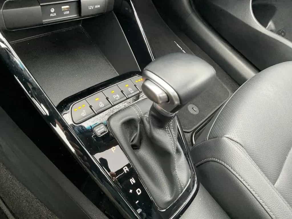 Kia Stonic 1.0 T-GDI DCT Platinum NAVI PANO 17Z 01/2020-photo-14