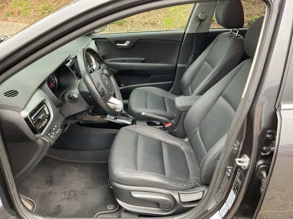 Kia Stonic 1.0 T-GDI DCT Platinum NAVI PANO 17Z 01/2020-photo-5