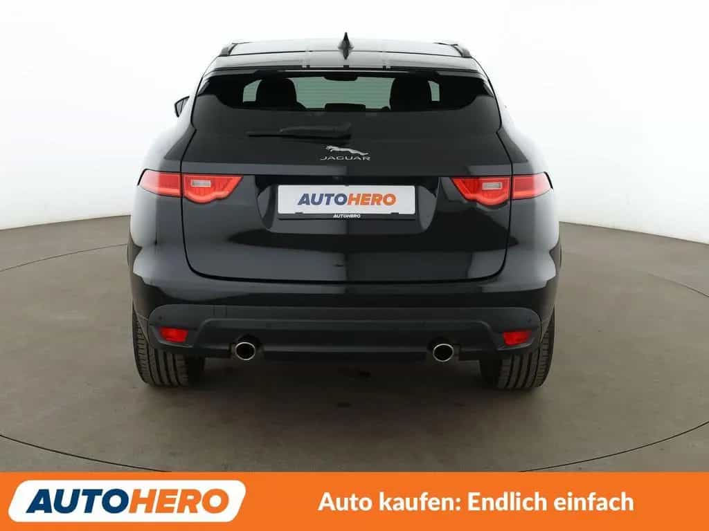 Jaguar F-Pace 30d R-Sport AWD Aut.*NAVI*CAM*LED*ACC*PDC 01/2019-photo-4