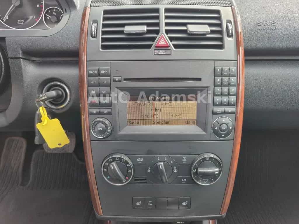Mercedes-Benz A-Class 180 Autotronic Elegance P-Assist L-Dach 29tkm 08/2008-photo-24