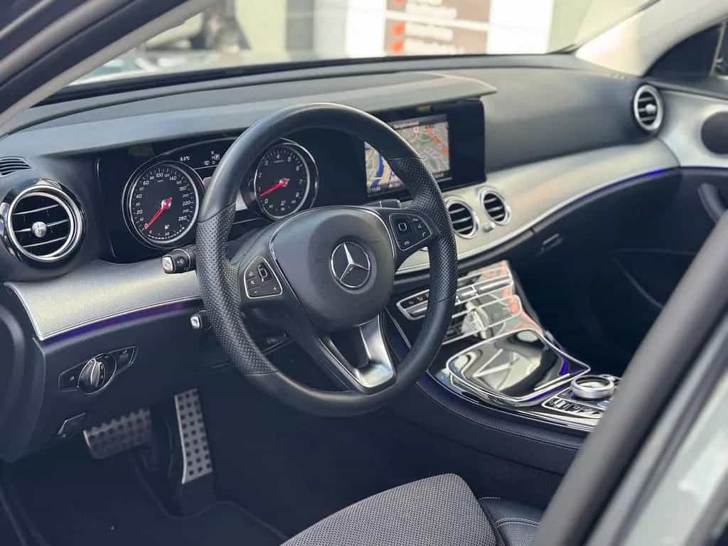 Mercedes-Benz E-Class 200 T AMG LED Kamera SHZ Leder Tempomat 07/2017-photo-14