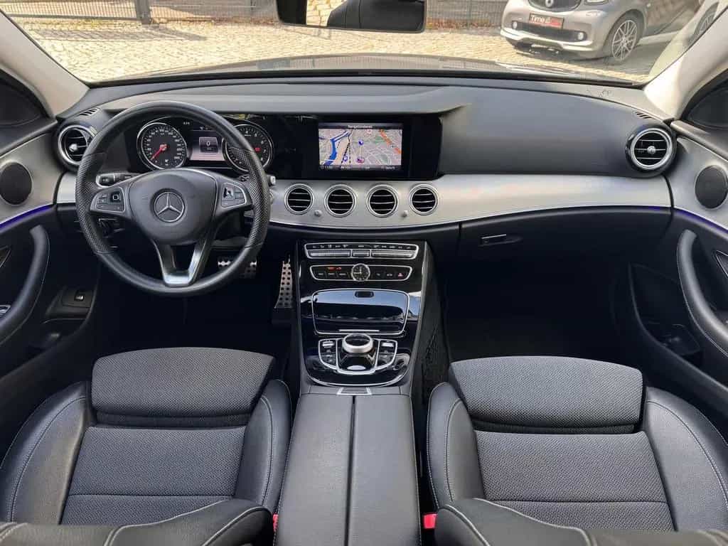 Mercedes-Benz E-Class 200 T AMG LED Kamera SHZ Leder Tempomat 07/2017-photo-15
