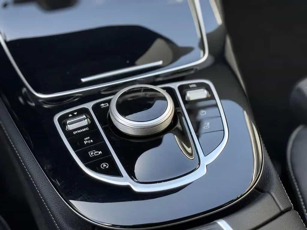 Mercedes-Benz E-Class 200 T AMG LED Kamera SHZ Leder Tempomat 07/2017-photo-24