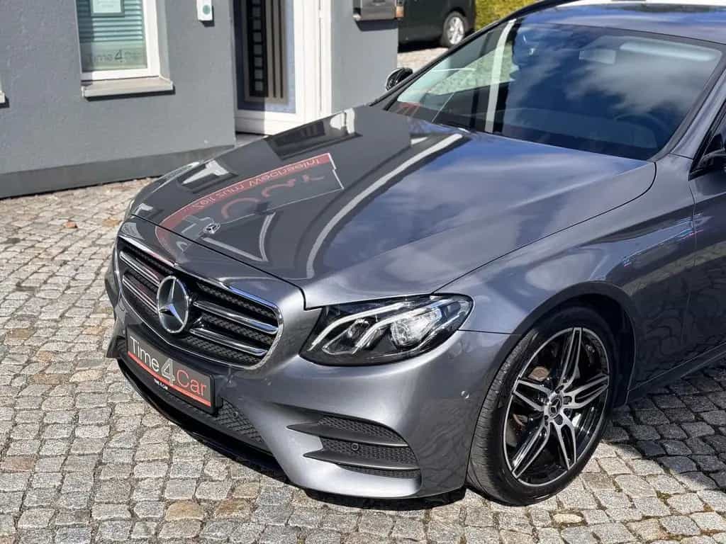 Mercedes-Benz E-Class 200 T AMG LED Kamera SHZ Leder Tempomat 07/2017-photo-26