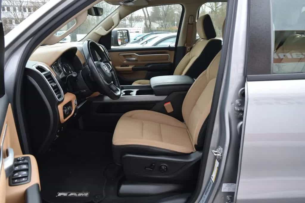 Dodge RAM 1500 Big Horn LPG TÜV NEU 02/2022-photo-11