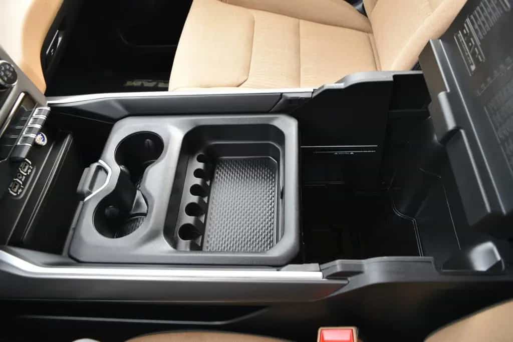 Dodge RAM 1500 Big Horn LPG TÜV NEU 02/2022-photo-13