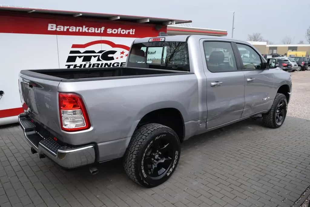 Dodge RAM 1500 Big Horn LPG TÜV NEU 02/2022-photo-2