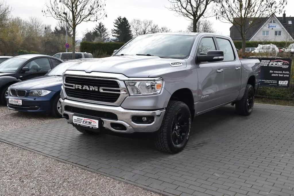 Dodge RAM 1500 Big Horn LPG TÜV NEU 02/2022-photo-4