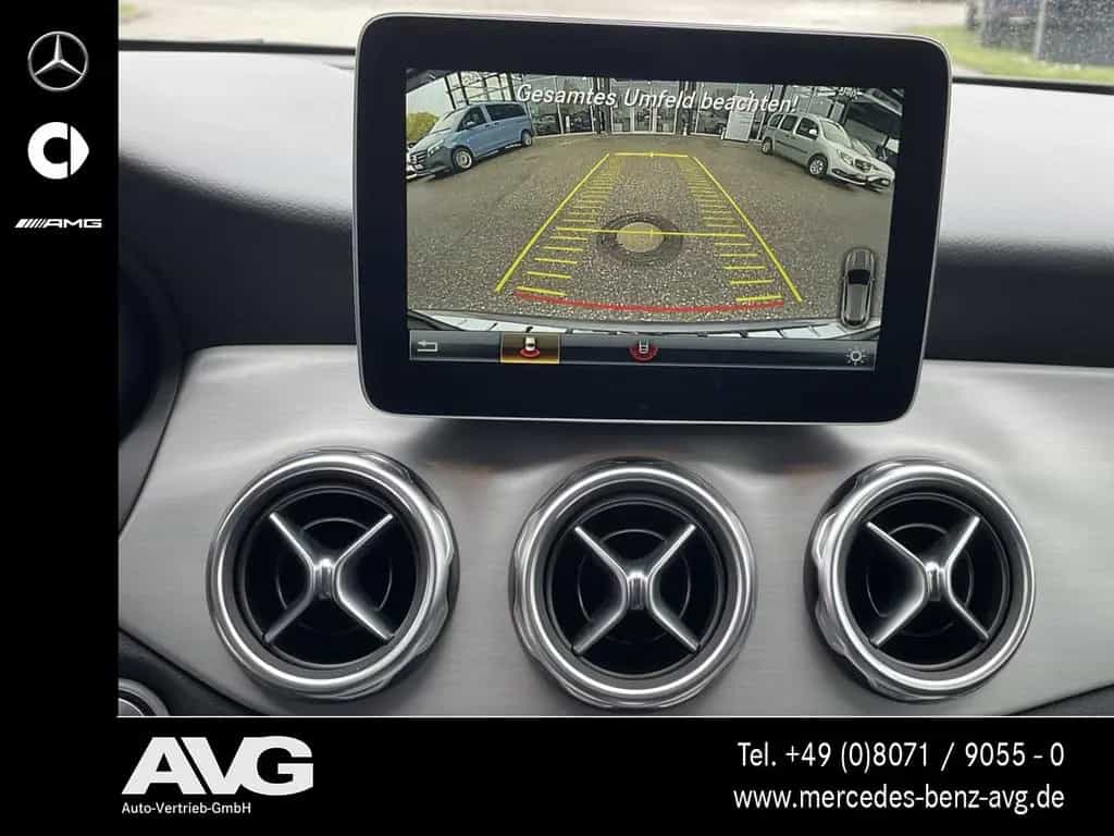Mercedes-Benz GLA-Class 250 4M AMG Navi LED SHZ Pano RFK Keyless CD 12/2019-photo-11
