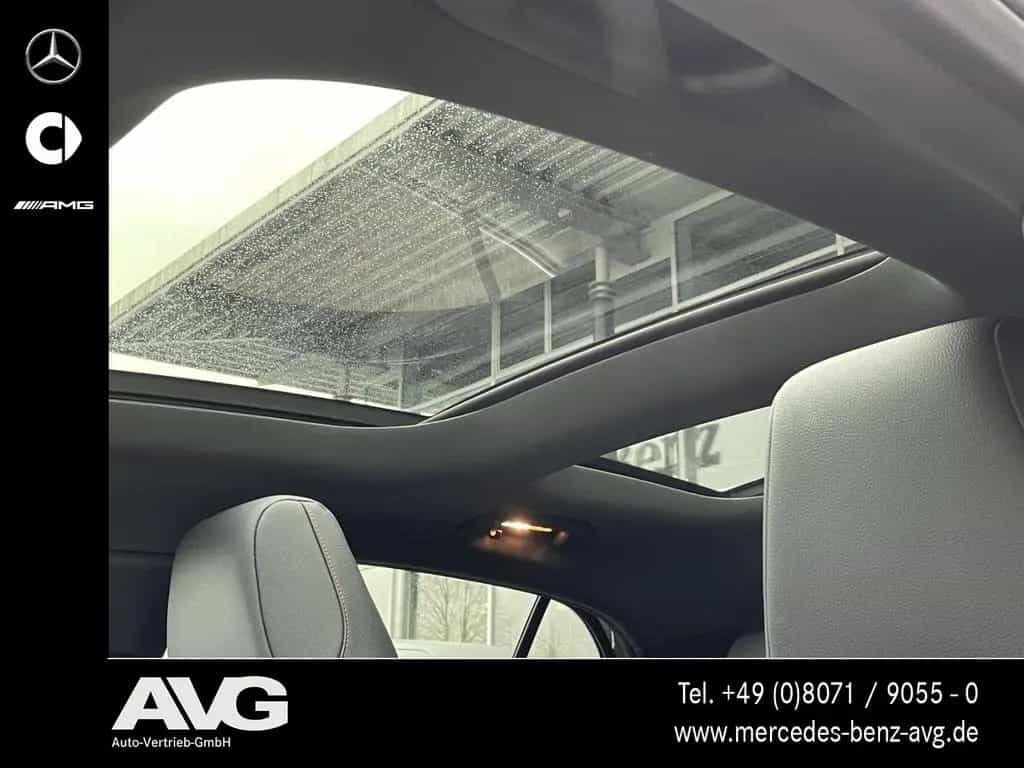 Mercedes-Benz GLA-Class 250 4M AMG Navi LED SHZ Pano RFK Keyless CD 12/2019-photo-13