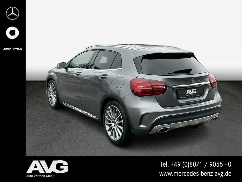 Mercedes-Benz GLA-Class 250 4M AMG Navi LED SHZ Pano RFK Keyless CD 12/2019-photo-3