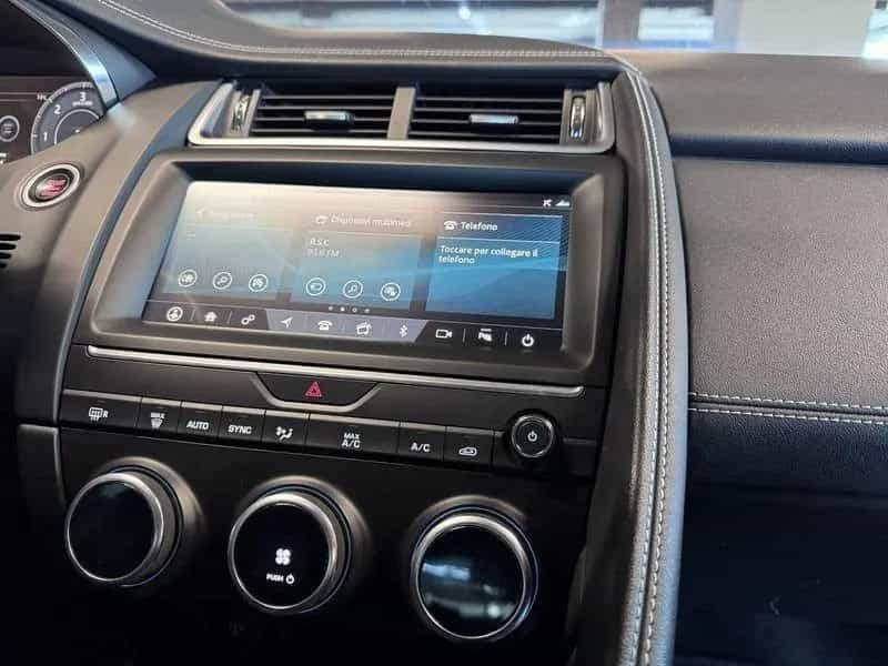 Jaguar E-Pace 2.0D i4 150cv R-DYNAMIC AUTO AWD 03/2019-photo-11