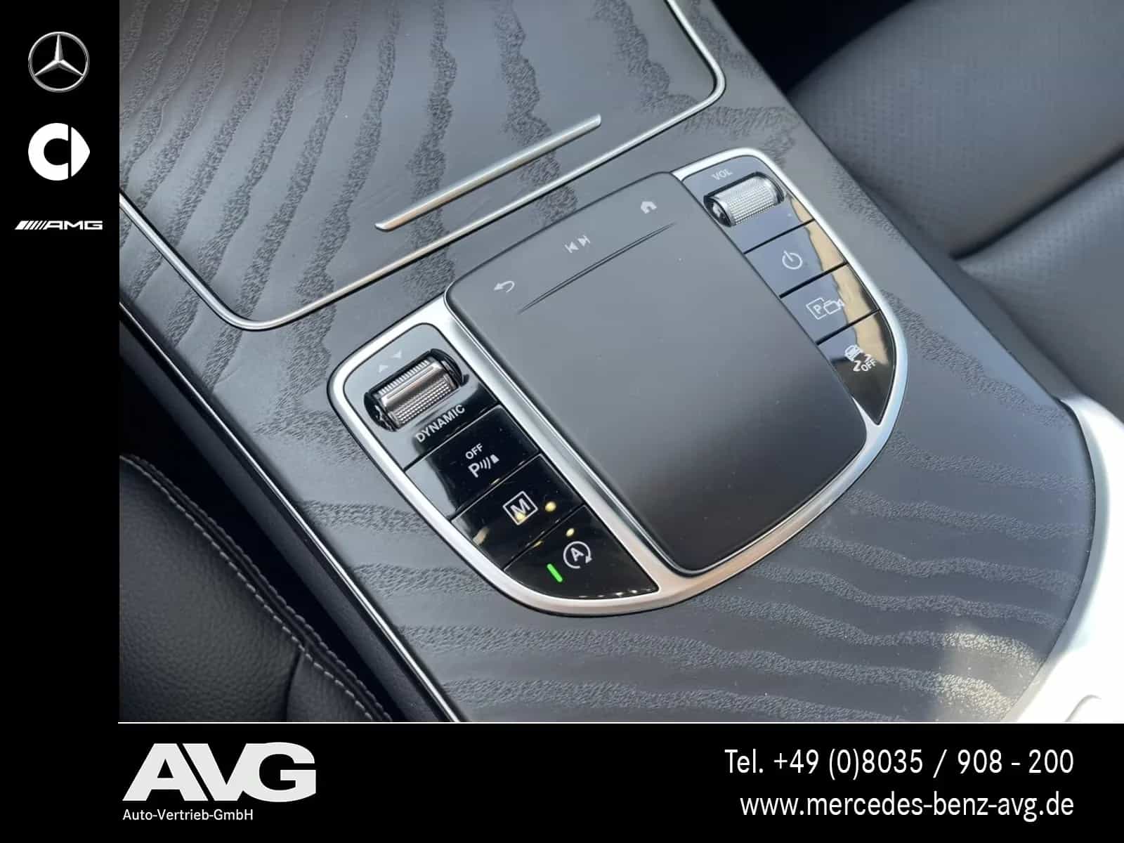 Mercedes-Benz GLC-Class 220 04/2022-photo-13