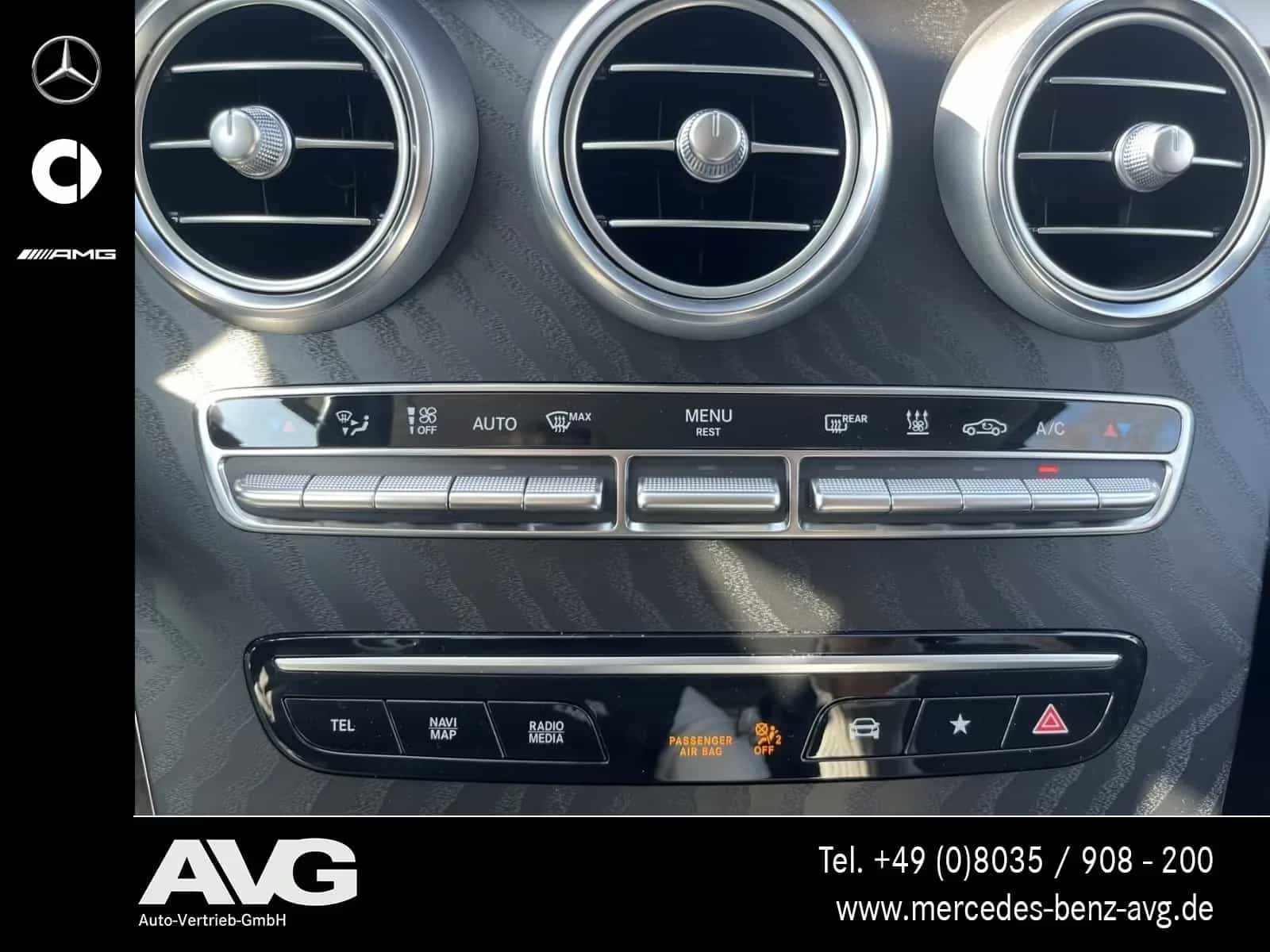 Mercedes-Benz GLC-Class 220 04/2022-photo-21
