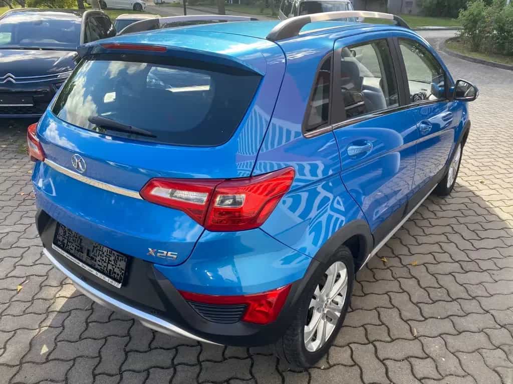 BAIC Senova X25 1.Hd Klimaautom Leder 04/2019-photo-8