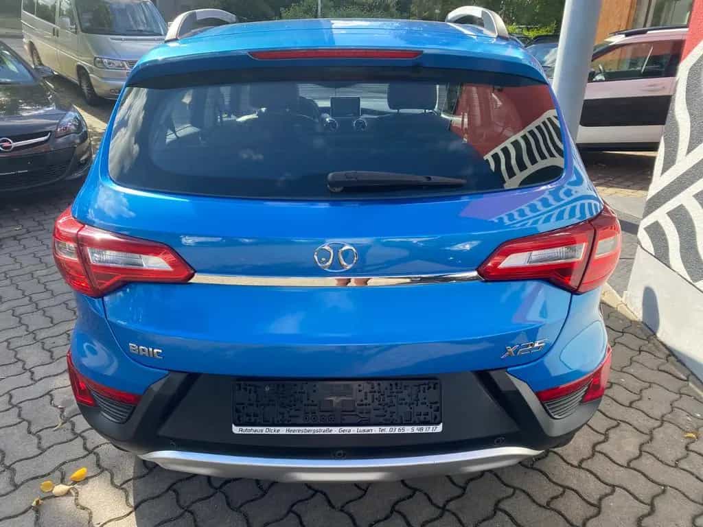 BAIC Senova X25 1.Hd Klimaautom Leder 04/2019-photo-9