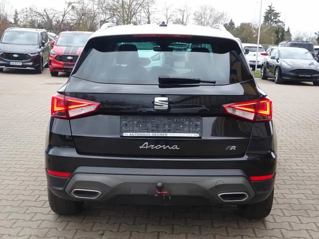 Seat Arona 110PS DSG FR AHK Navi Winter LED 12/2023-photo-5