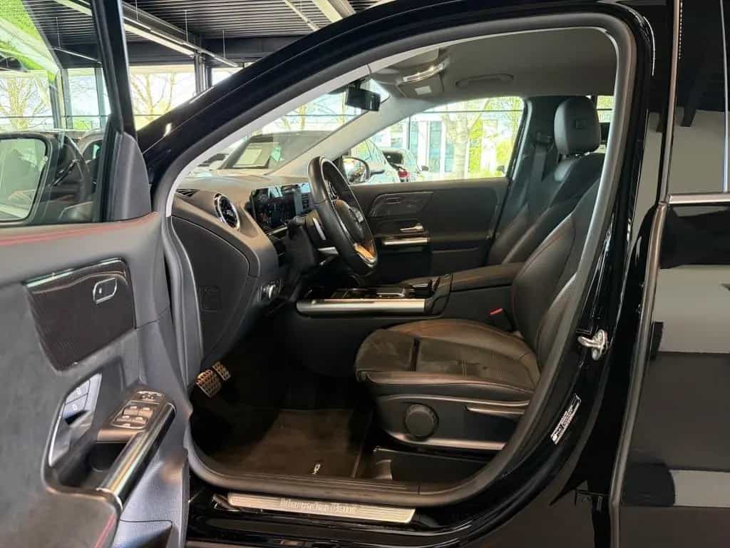 Mercedes-Benz GLA-Class 200 AMG, LED, Kamera, Shz, MBUX, CarPlay 01/2022-photo-16