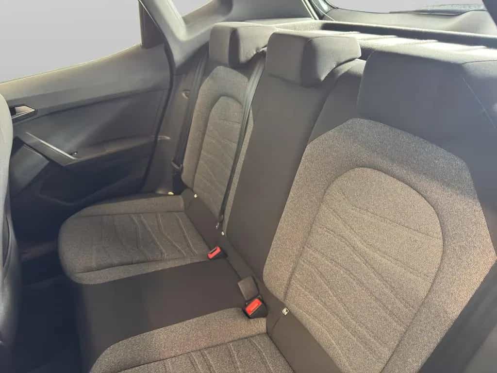 Seat Arona 1.0 TSI DSG Xperience LED NAVI PARKLENK SH 04/2022-photo-13