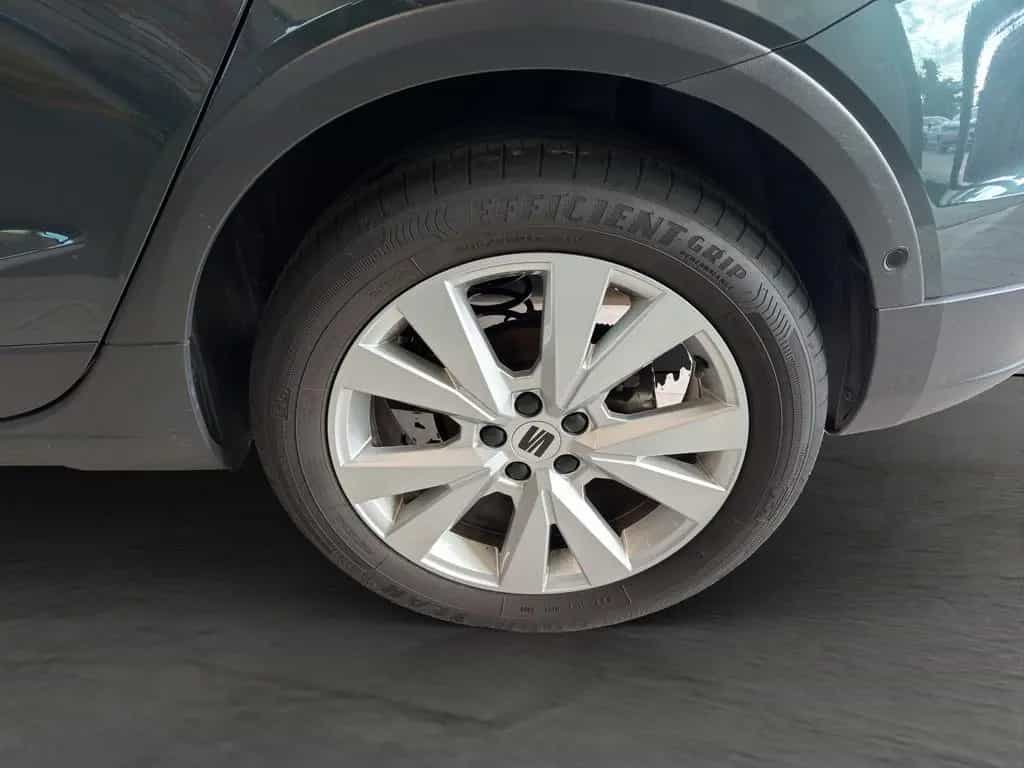 Seat Arona 1.0 TSI DSG Xperience LED NAVI PARKLENK SH 04/2022-photo-9