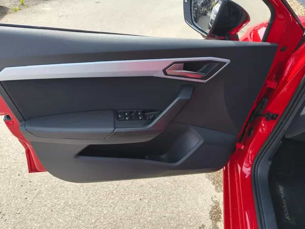 Seat Ibiza 1.0 TSI DSG FR PRO Fahrass. XL KAMERA ALLW 03/2024-photo-9