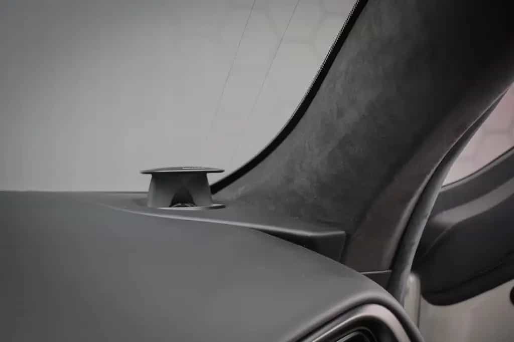 Aston Martin DB11 5.2 V12 | B&O 3D AUDIO | SUÉDE HEMELBEKLEDI 01/2017-photo-6