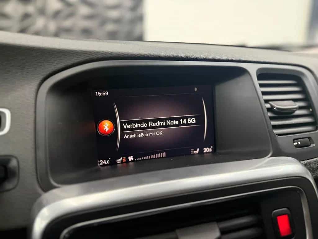 Volvo V60 D2 Business NAVI*KLIMA*TEMPOMAT*SCHECKHEFT 03/2017-photo-38