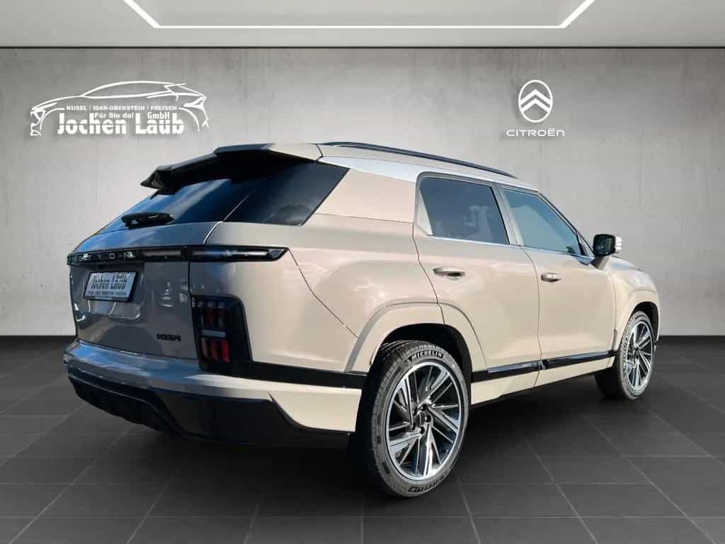 KGM Actyon LUX 4WD null-photo-4