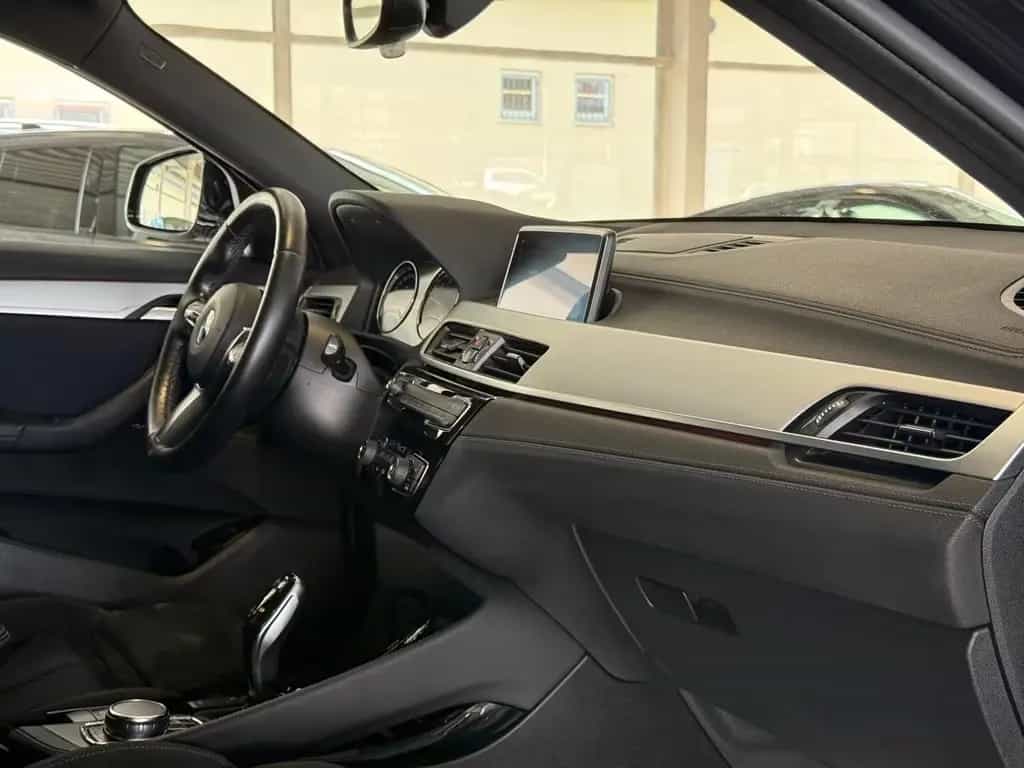 BMW X2 xDrive 20i M Sport Aut. LED NAVI HUD AHK 05/2018-photo-13