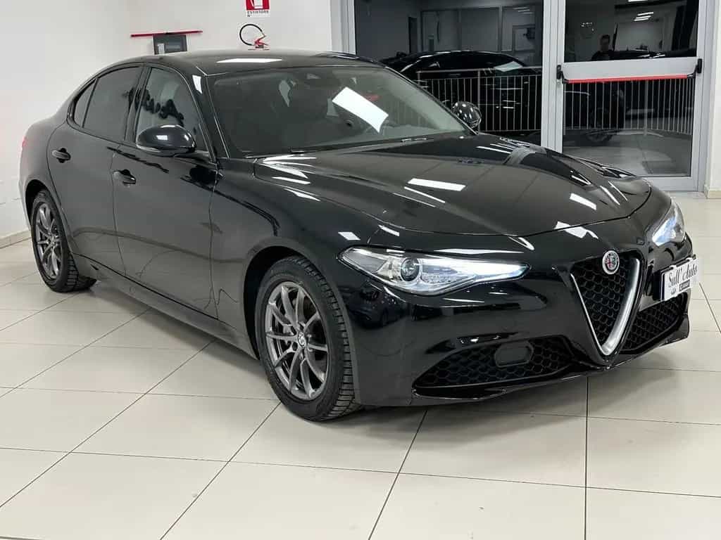 Alfa Romeo Giulia 2.2 Turbodiesel 190 CV AT8 201 08/2019-photo-2