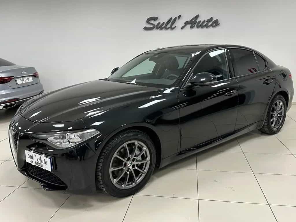 Alfa Romeo Giulia 2.2 Turbodiesel 190 CV AT8 201 08/2019-photo-8