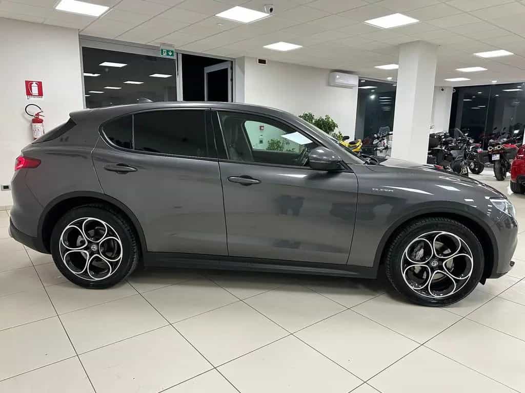 Alfa Romeo Stelvio 2.2 TD 190 CV AT8 SUPER - 202 05/2022-photo-3