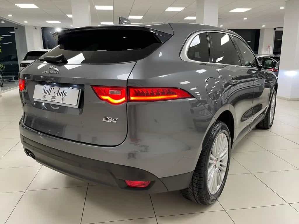 Jaguar F-Pace 2.0 D 180 CV AWD aut. Prestige 201 11/2017-photo-4
